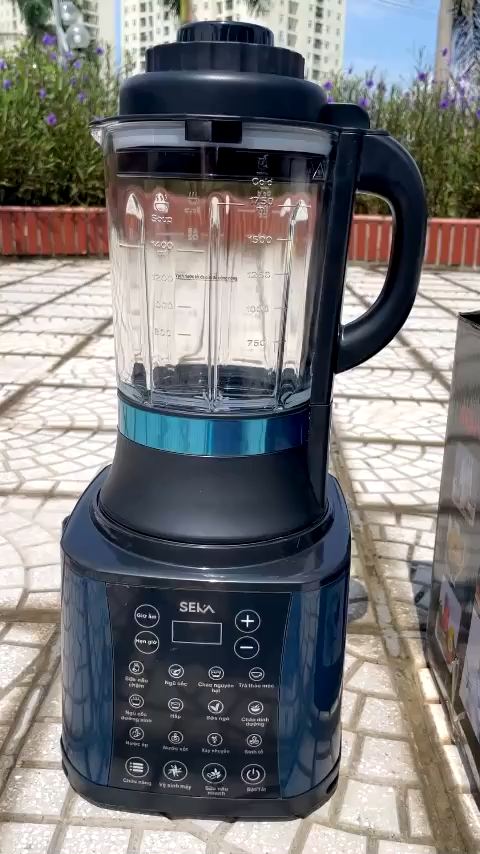 Máy làm sữa hạt đa năng SEKA E400 14 chức năng, E300 12 chức năng, máy làm sữa đậu nành chính hãng. Bảo hành 12 tháng.
