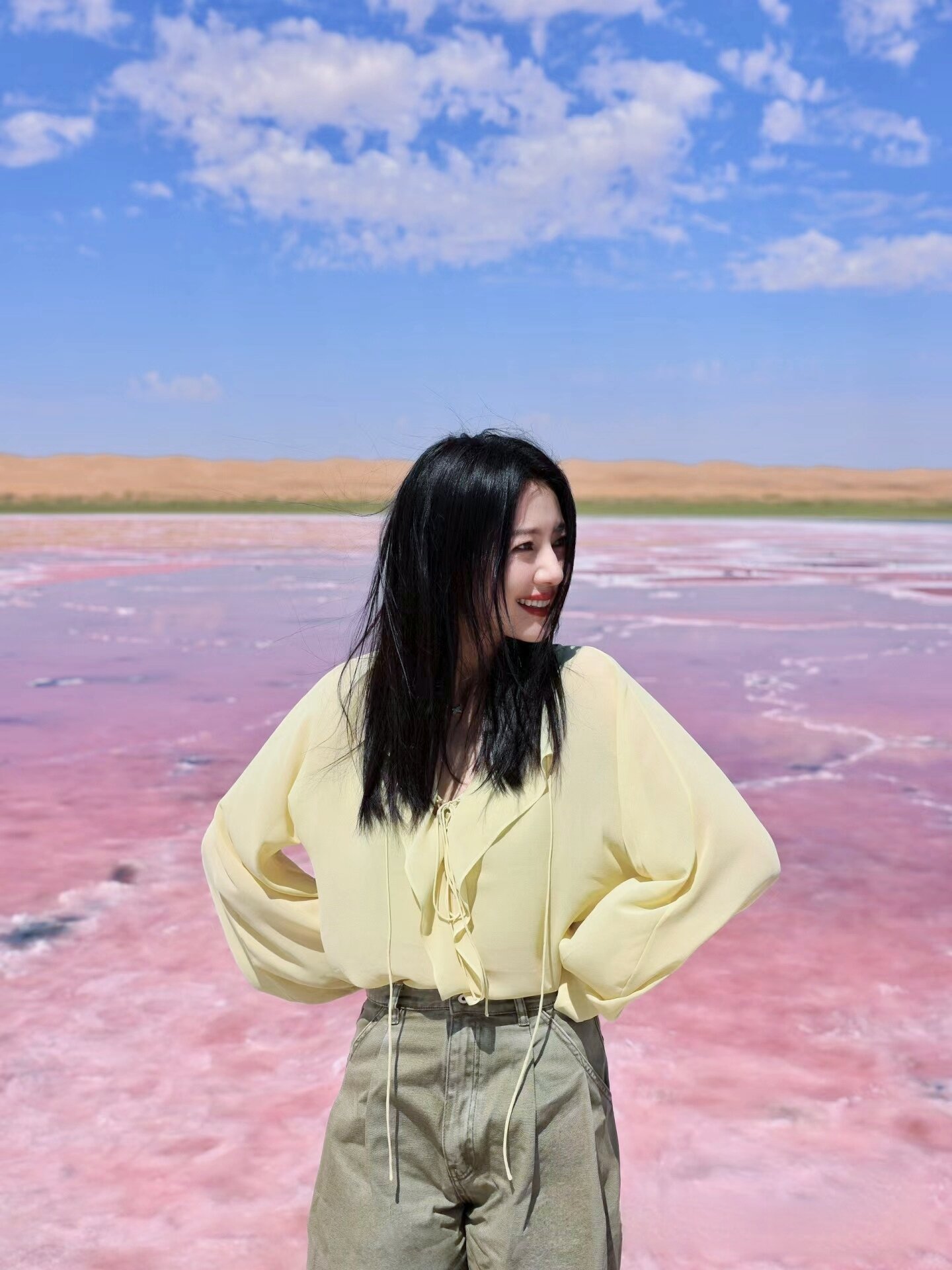 สไตล์เดียวกับ Retro Denim Female Spring 2024 ของ Gao Yuanyuan