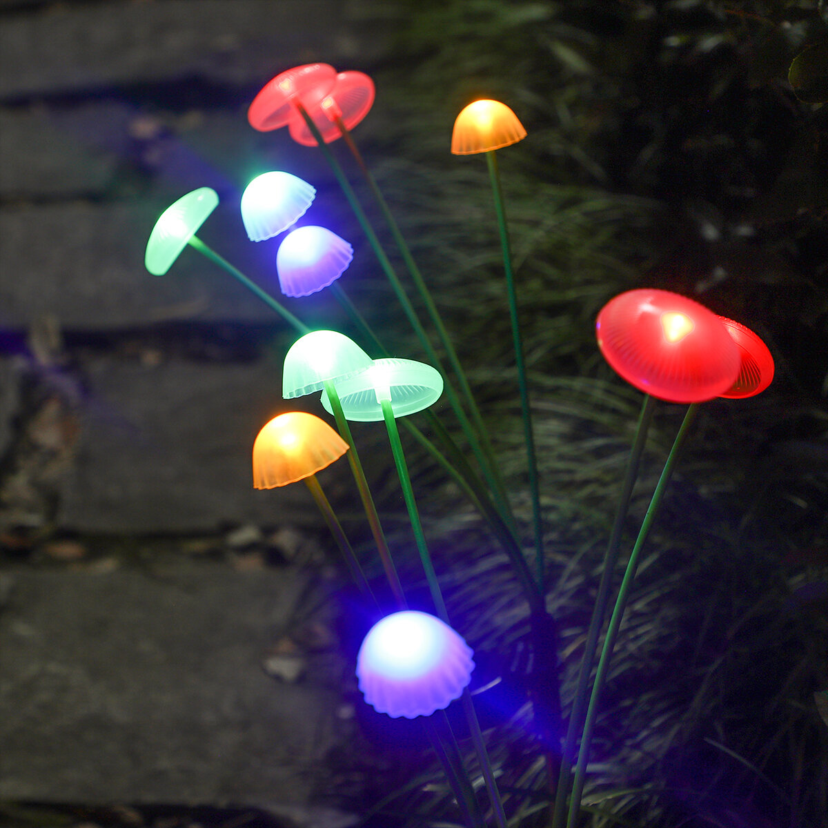 LED solar jellyfish mushroom lamp used for outdoor courtyard landscape decoration lighting suitable for lawns garden terraces