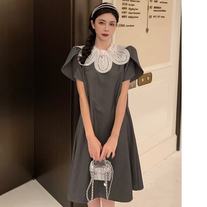 lace peter pan collar dress