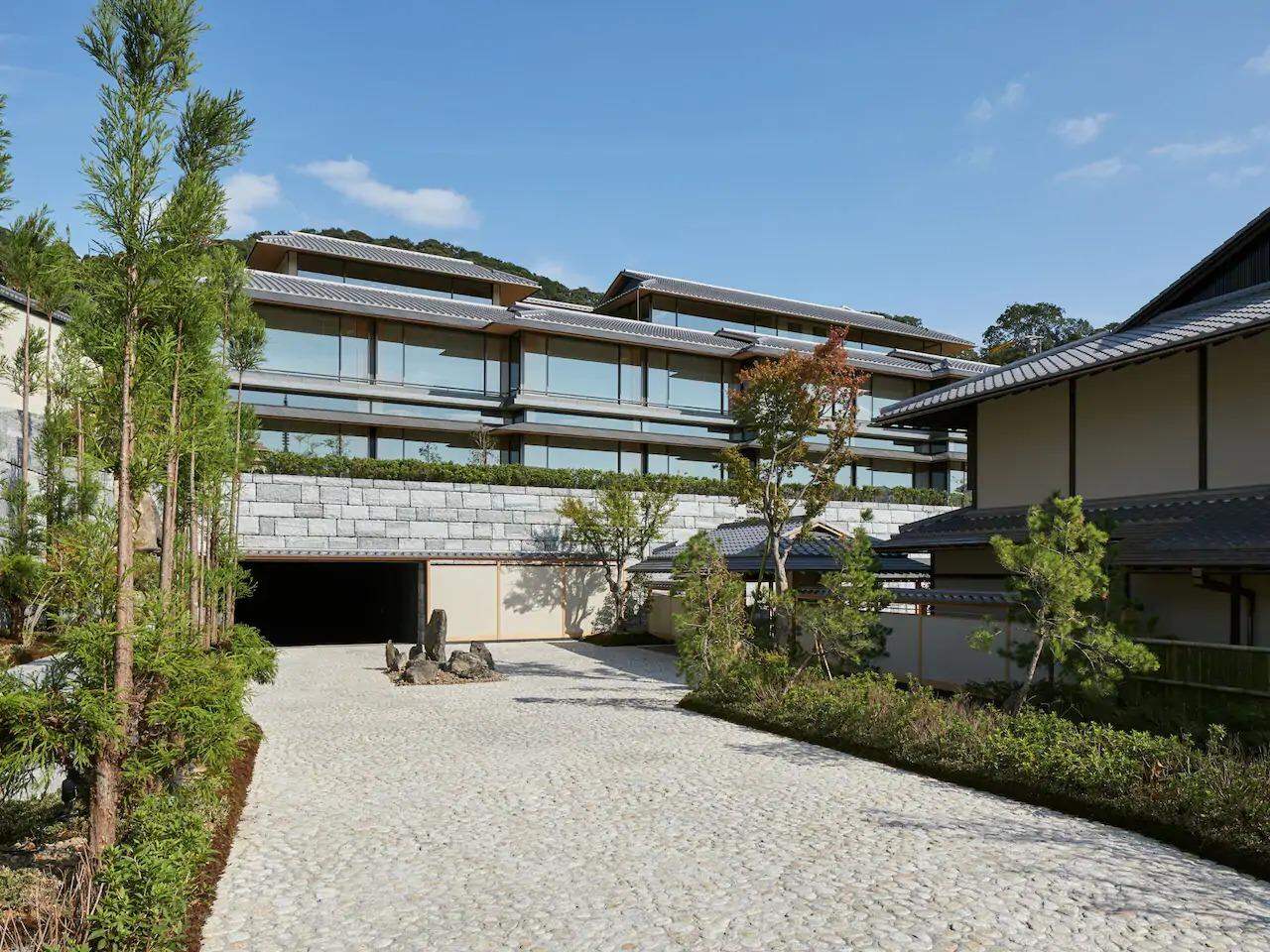 Park Hyatt Kyoto,Kyoto Hotel Booking,Marriott International, Hilton Worldwide, InterContinental Hotels Group (IHG), AccorHotels, Hyatt Hotels Corporation, Wyndham Hotels & Resorts, Huazhu Hotels Group, Disney Hotel, Best Western Hotels & Resorts, Shangri- Giá 36,650,808 Đồng*Miễn phí vận chuyển