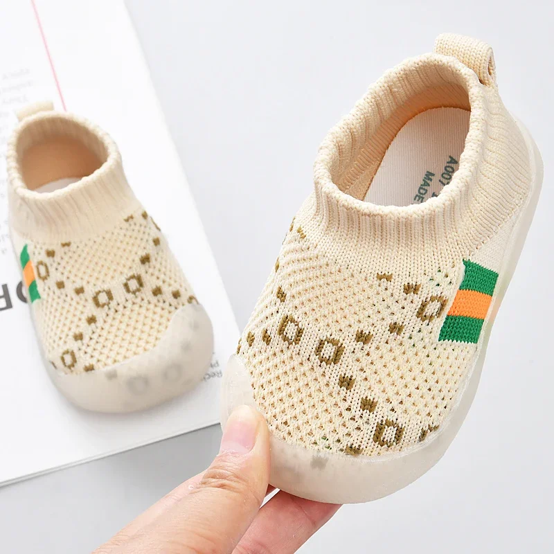 Toddler Shoes Baby 0 1-3 Years Old 2 Baby's Shoes Spring and Autumn Soft-Soled Non-Slip Breathable Can't Baby Girl Shoes