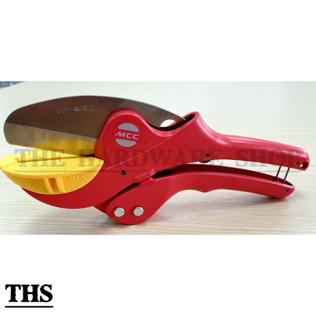 MCC PVC Pipe Cutter 1-1/4" (VC-0342). 