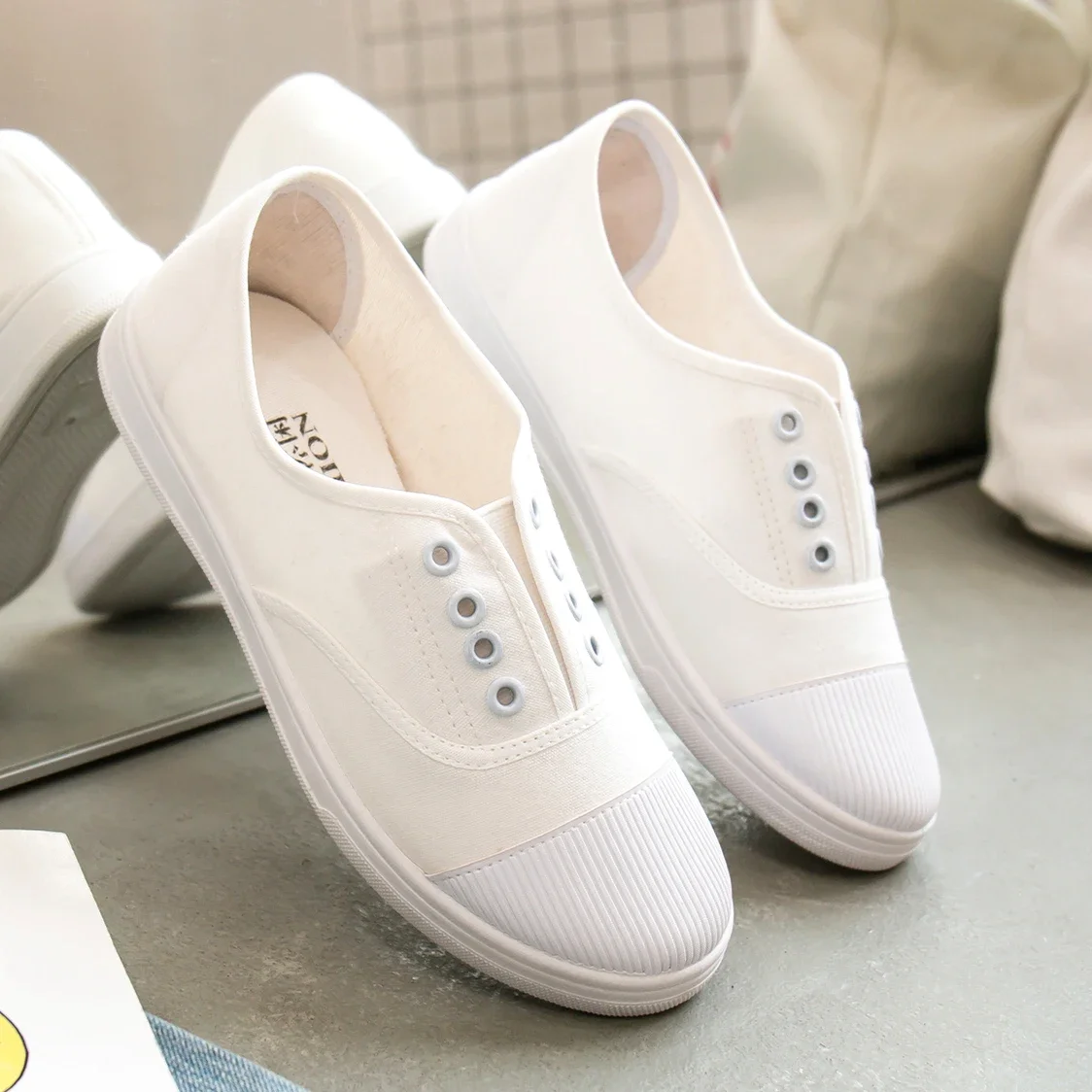 Harajuku Simple New Canvas Shoes White Shoes Female Versatile Student Online Red Single Shoes Street Shot Ulzzang Korean Style Skate Shoes