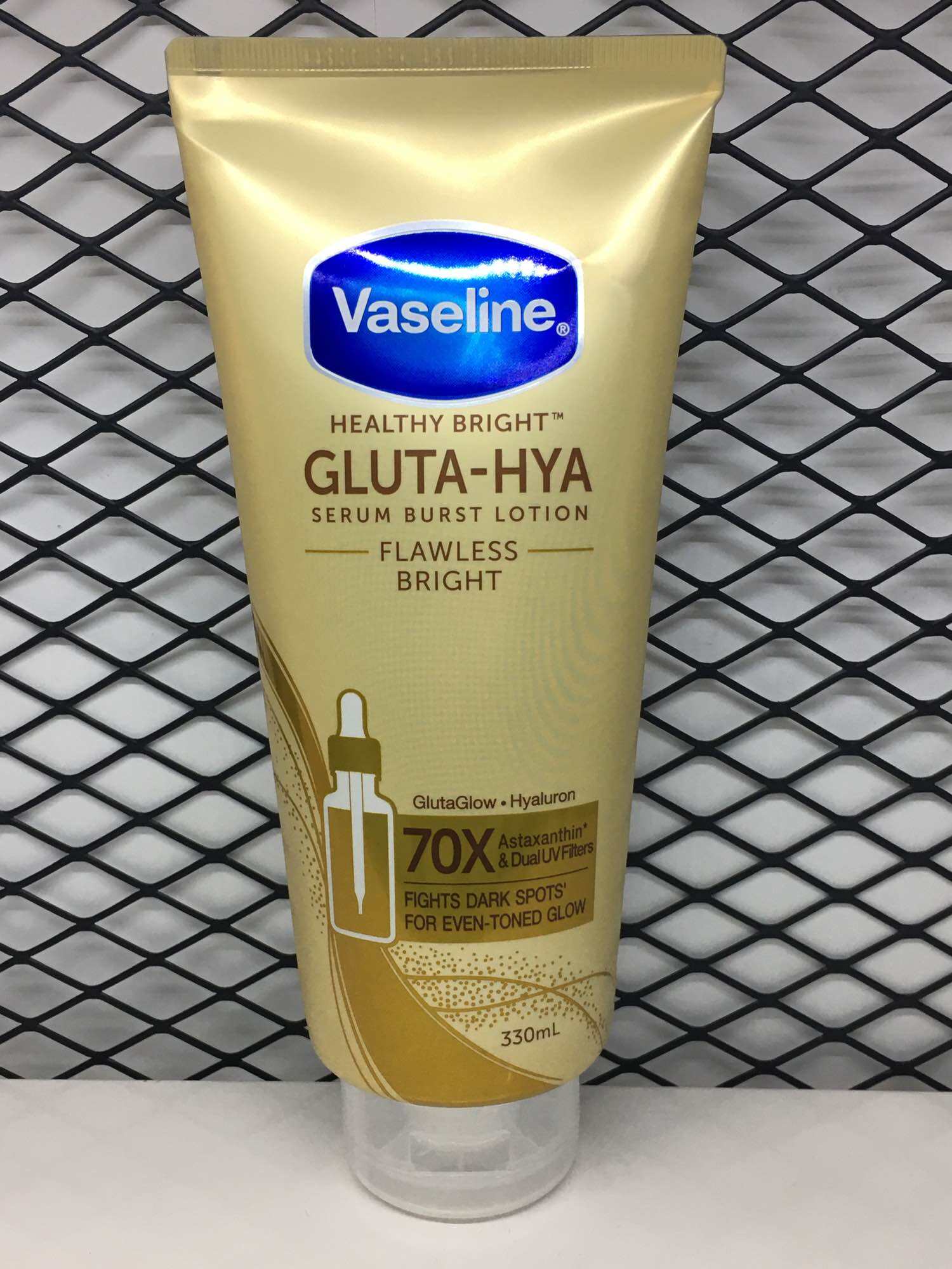 Vaseline Healthy Bright Flawless Bright 330ml