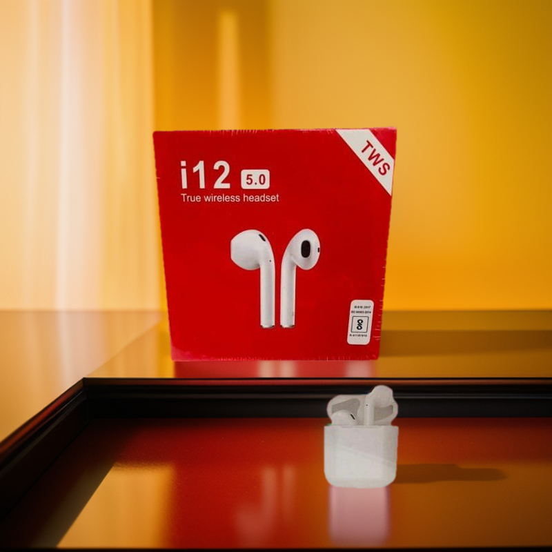 i12TWS%20Wireless%20Earbuds%20-%20Image%203