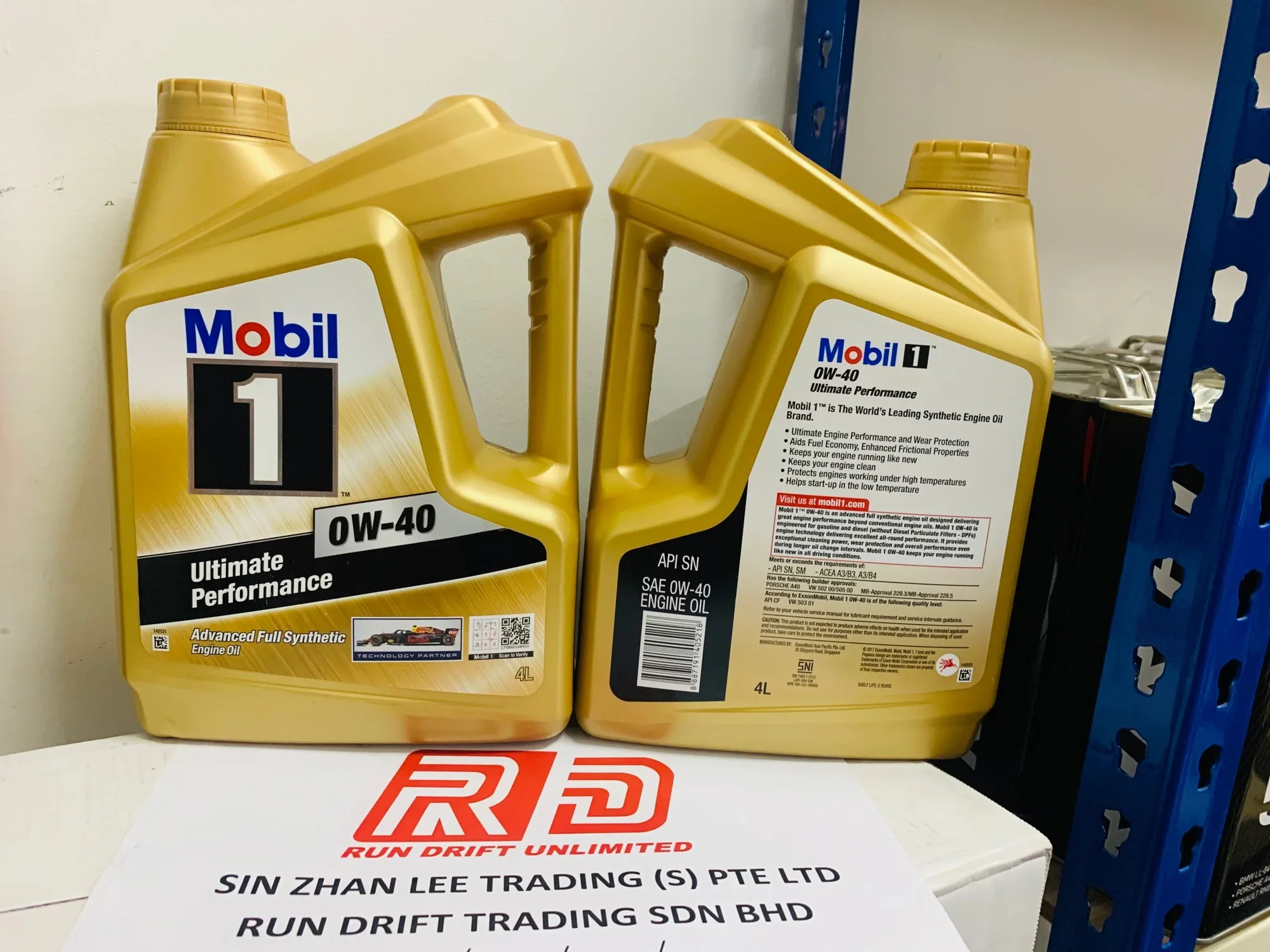 Mobil 1™ Ultimate Performance Advanced Full Synthetic Engine Oil 0W-40 (4L)