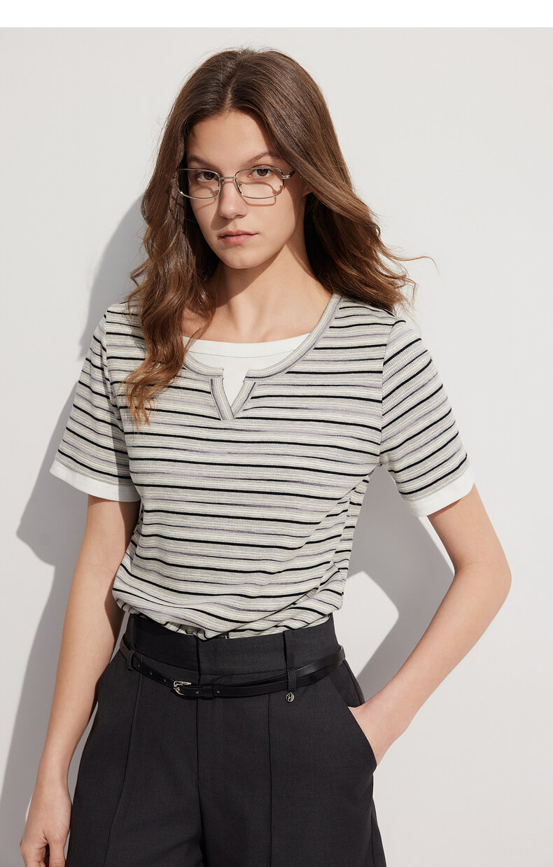 ELLE French Design Splice Color Striped Short Sleeve T-shirt for Women Simple Casual Summer 2024 New Arrival