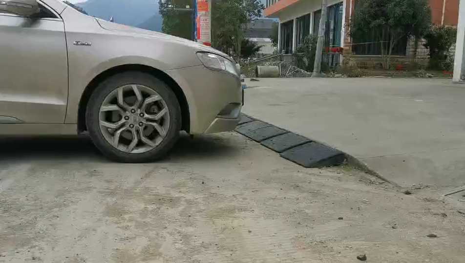 KSL Threshold Ramp Steel Ramp Single Foldable Steel Ramp Loading Ramp Dual Purpose Rubber Heavy Duty Threshold Uphill