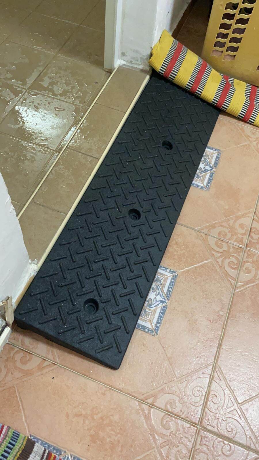 11cm x 30cm x 100cm Bathroom Kerb Ramp for Wheelchair Curb Living