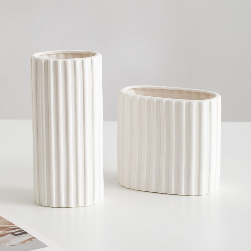TONGGUMO | Black Striped Nordic Simple Ceramic Vase