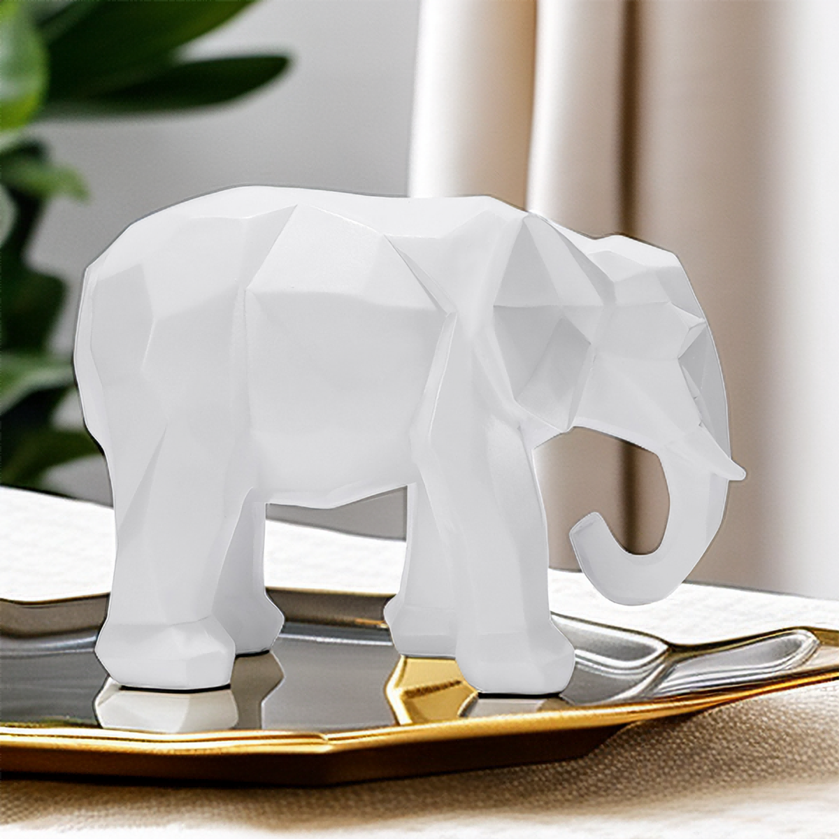 1PC Elephant Resin Decor - Handcrafted 3D Sculpture Unique Wedding Gift & Home Ornament for Living Room/Shelf