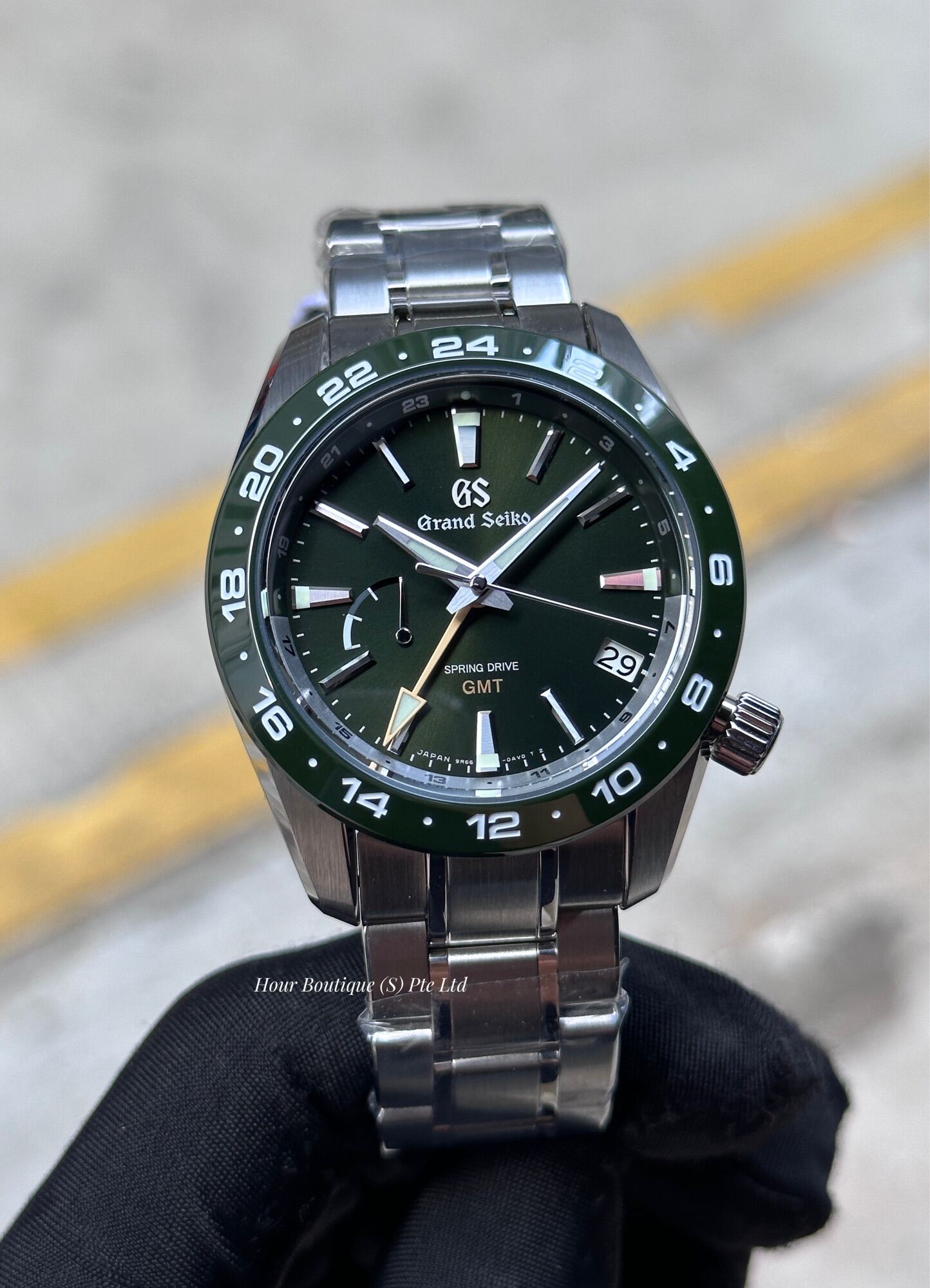 Brand New 100% Authentic Grand Seiko GMT Spring Drive Green SBGE257  SBGE257G | Lazada Singapore