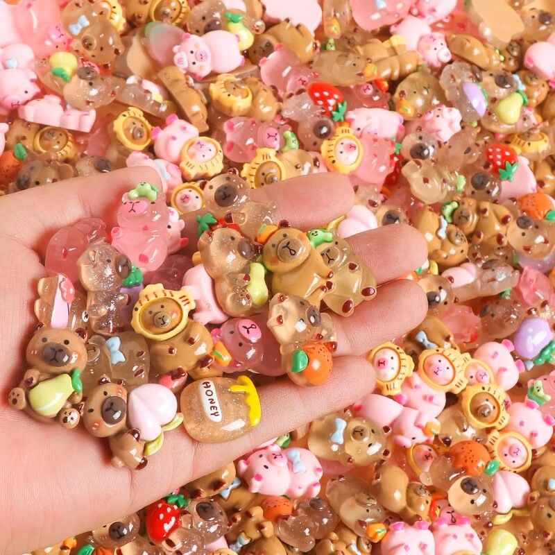 Cute Mini Capybara Resin Accessories Childrens Diy Accessories Home Decoration Toys Small Ornaments Random