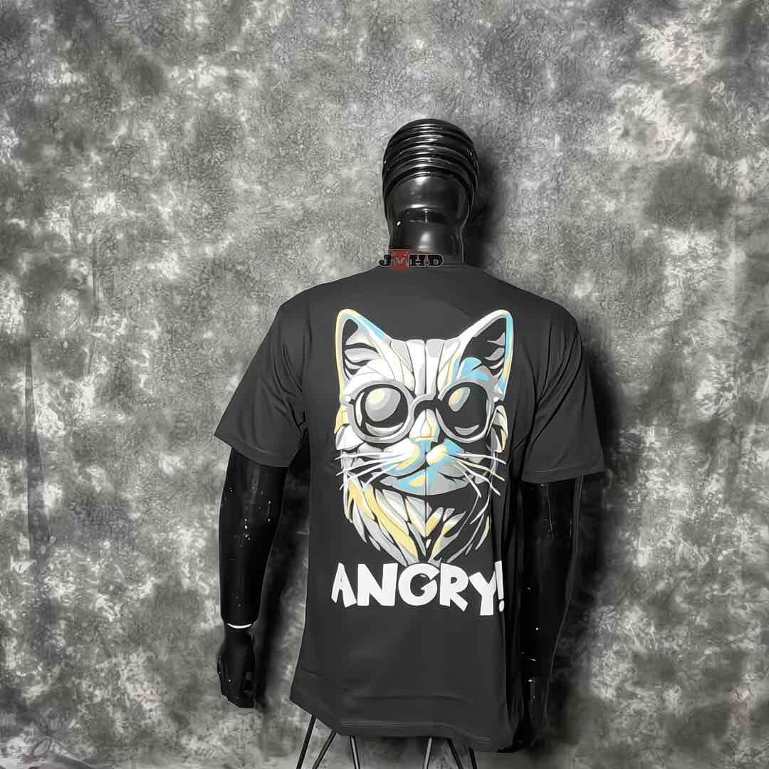jmhd STORE KAOS T-SHIRT / KAOS BERGAMBAR KUCING / KAOS TULISAN ANGRY / KAOS OUTFIT TREND / MOTIF SUKAJAN / KAOS TERBARU / KAOS TRENDY / KAOS DISTRO PRIA KEREN 2025 / KOAS DISTRO BANDUNG / KAOS POLOS / KAOS KATA KATA / BAJU KEKINIAN /