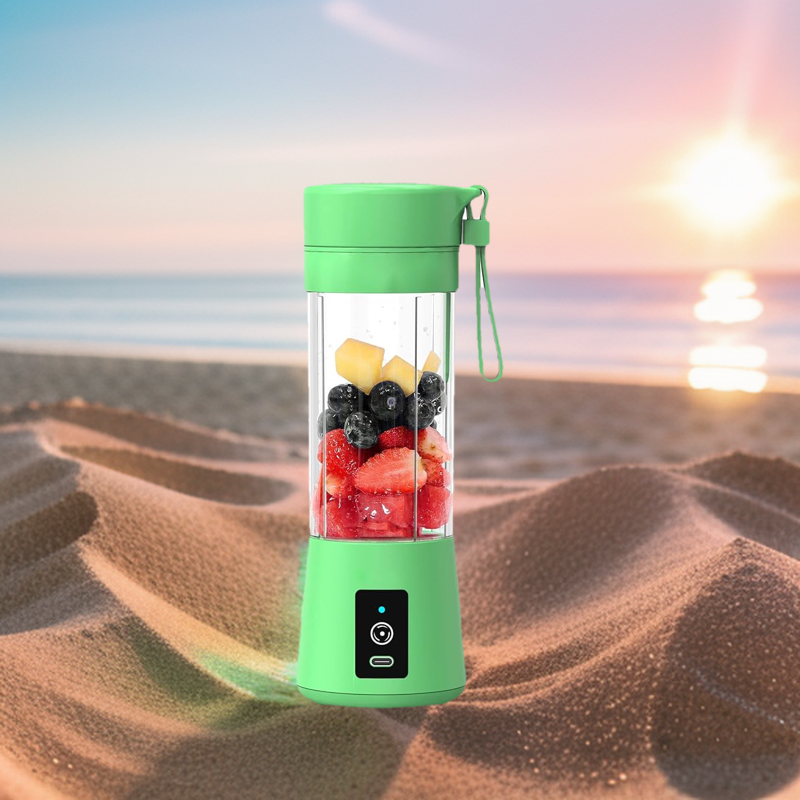 Portable Juicer Blender, Household Fruit Mixer,USB Rechargeable Personal-size Blender Used at Home And Outdoor,400ml Fruit Mixing Machine, USB Juicer Cup. 