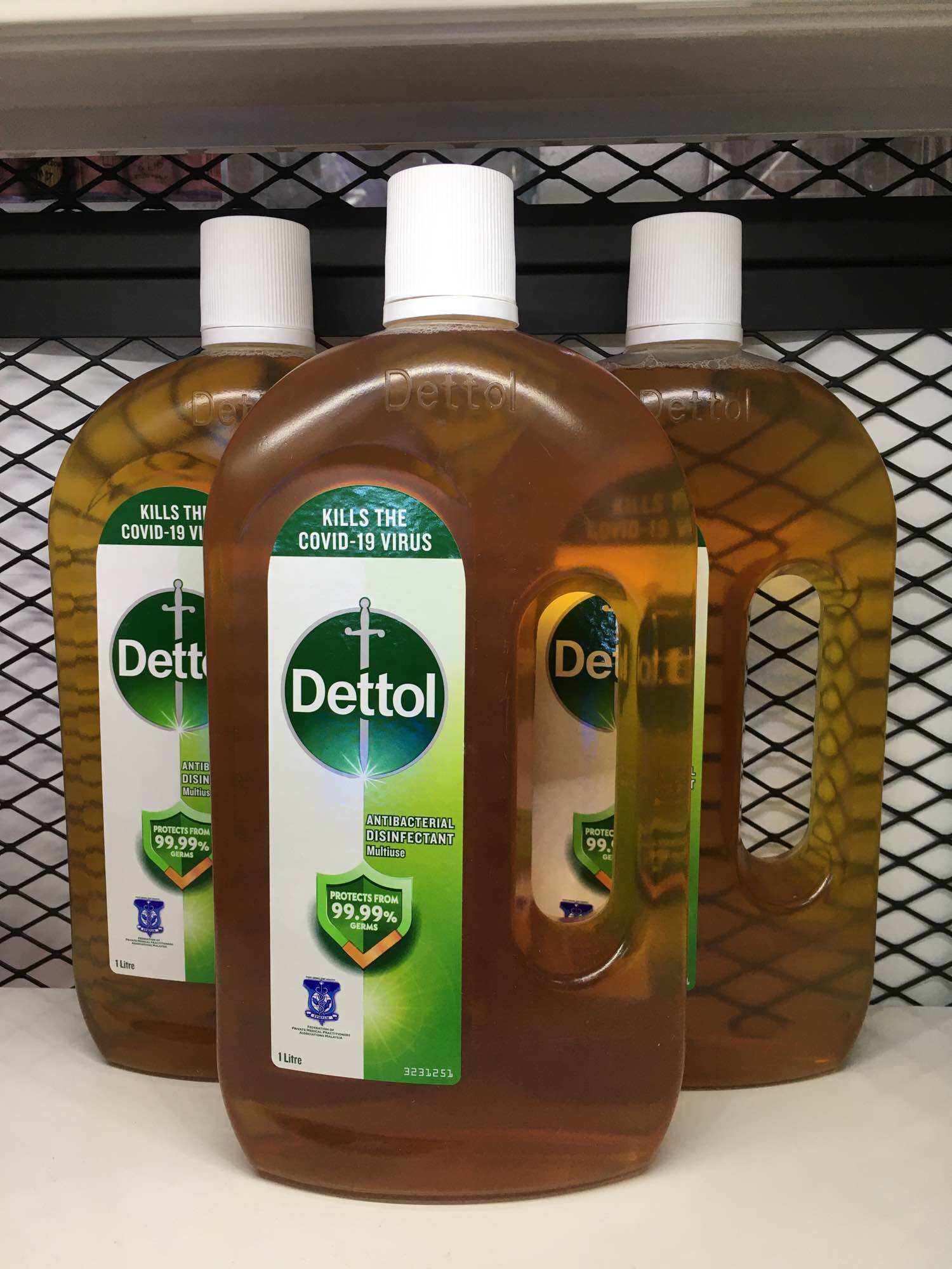 Dettol (Bundle of 3) Antiseptic Germicide Liquid 1L (Expiry date 07/