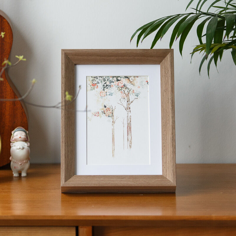 Solid Wood Photo Frame for Display and Wall Mounting