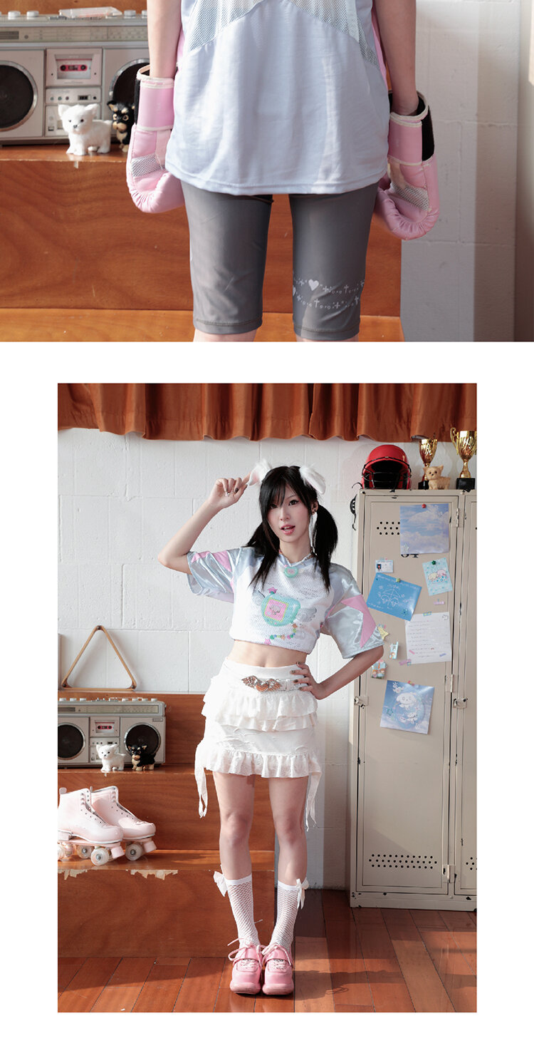 เสื้อยืดแขนสั้นลายเครื่องอิเล็กทรอนิกส์สำหรับสัตว์เลี้ยงอิเล็กทรอนิกส์ Hashtag DDD Y2K สีเงินสไตล์สตรีทสำหรับผู้หญิง ประจำฤดูร้อน