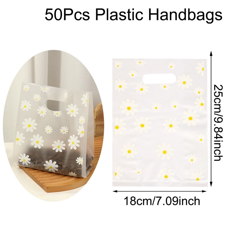 50pcs Daisy Printed Plastic Gift Bags With Plastic Handle 25*18cm Gift Bag Perfect for Parties Holidays And Retail stores