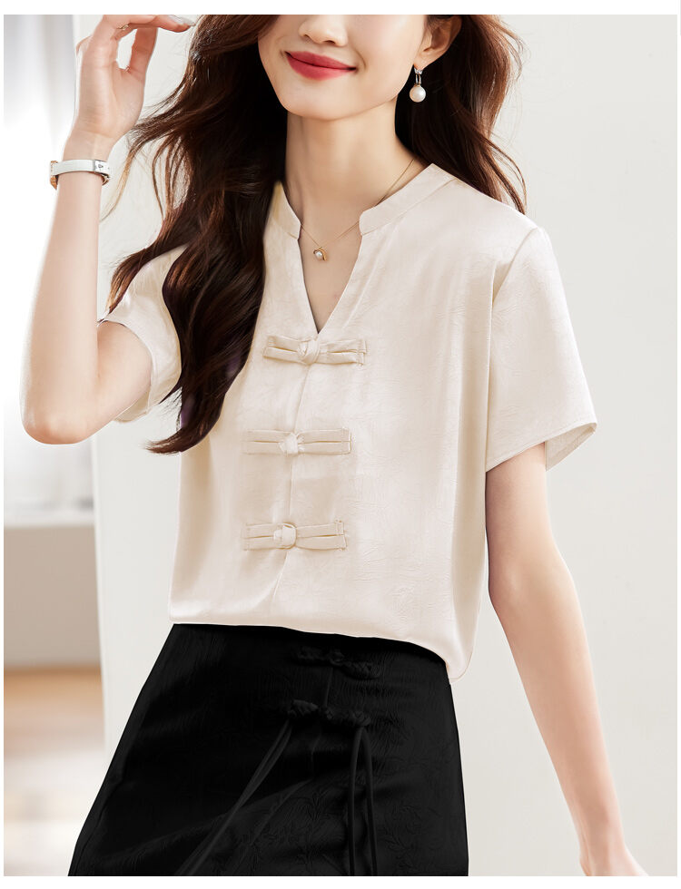 New Chinese Style Short Sleeve Shirt Women Summer 2025 New Fashion Black Embroidered Top Ladies Small Shirt Upper Body