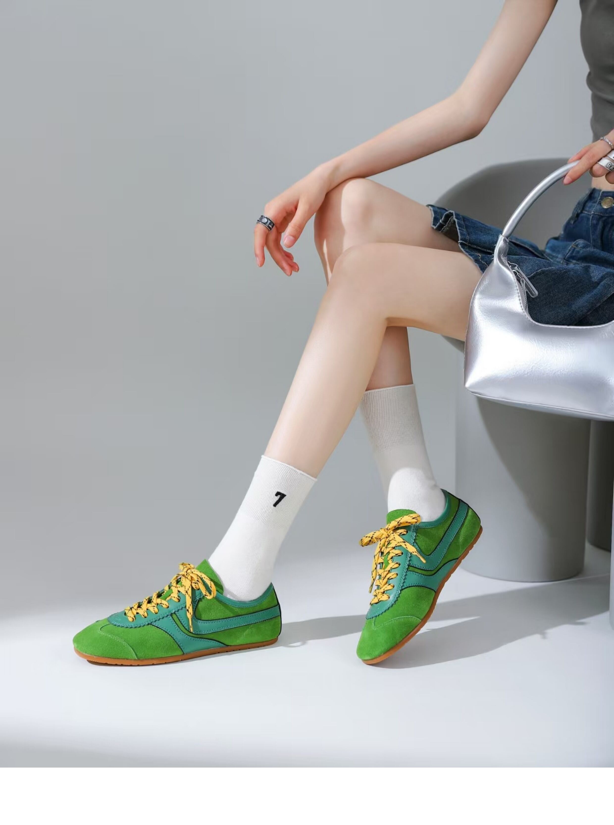 Olive Green Agam Shoes Deqin Casual Sneakers Women's Flat Bottom Sports Shoes Easy to Wear Comfortable Leather Interior · v12