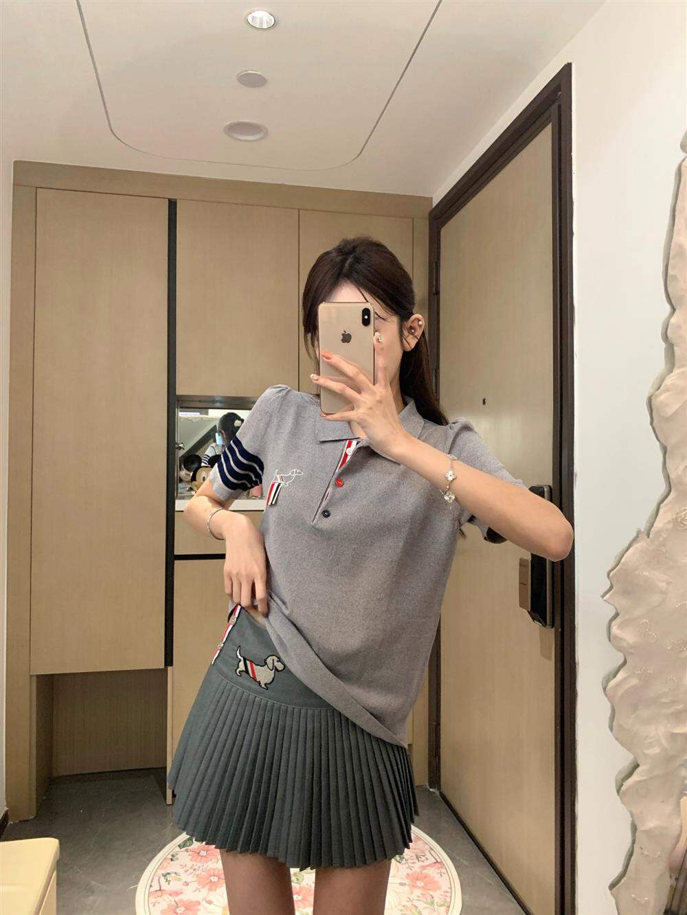 TB Thom Women's Summer Short Sleeve T-shirt with Embroidered Dog Cartoon and POLO Collar Slim Fit Regular Thickness for 18-24 Years Old