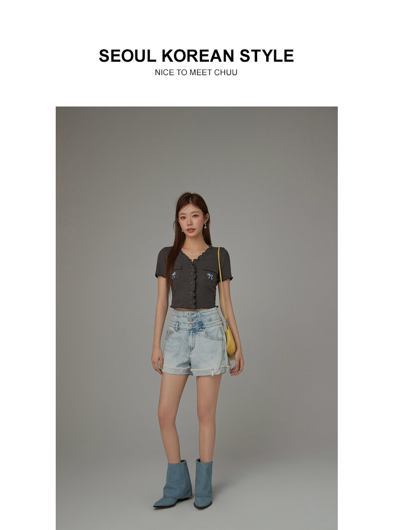 Chuu Butterfly Knot Embroidery Short Sleeve T-Shirt Women's New Summer Spicy Hollow out Ear Short Top Korean Style Cotton V-neck